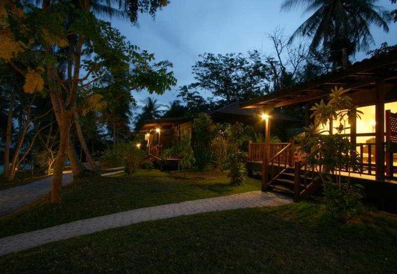 Banraya Resort And Spa Ko Racha Yai Exterior foto