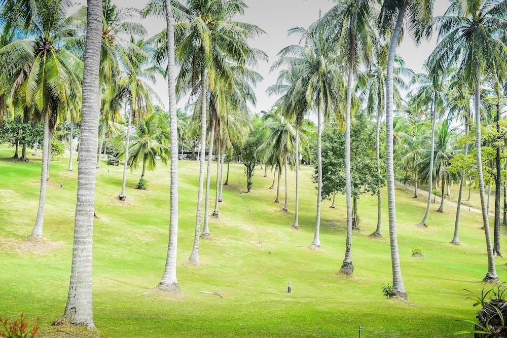 Banraya Resort And Spa Ko Racha Yai Exterior foto
